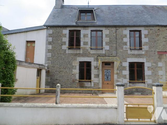 Maison 4 pièces 75 m² · à Vire Normandie · 75 m² · 60 000 €
