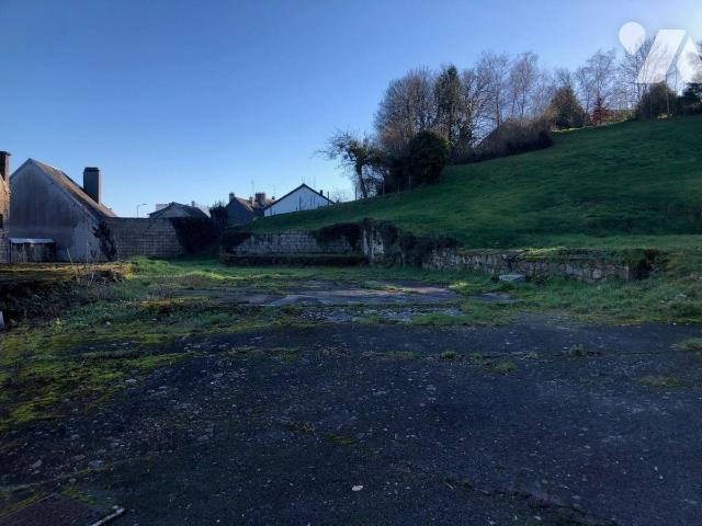 Terrain 2000 m² · à Vire Normandie · 2 000 m² · 33 000 €