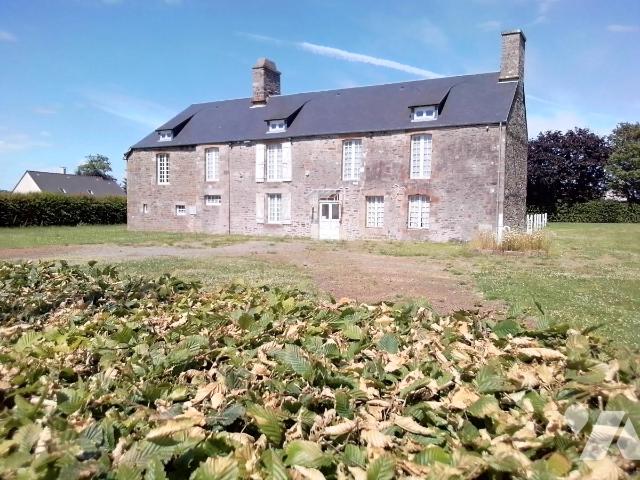Maison 7 pièces 206 m² · à Vire Normandie · 206 m² · 115 000 €
