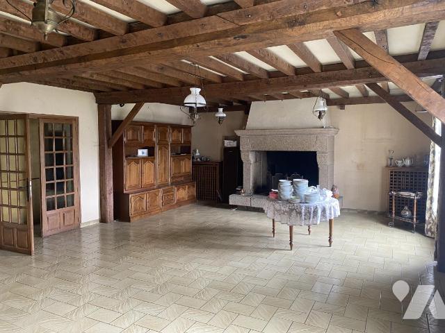 Maison 7 pièces 225 m² · à Vire Normandie · 225 m² · 125 000 €