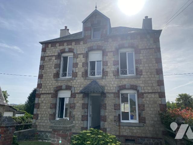 Maison 4 pièces 81 m² · à Sourdeval · 81 m² · 126 600 €