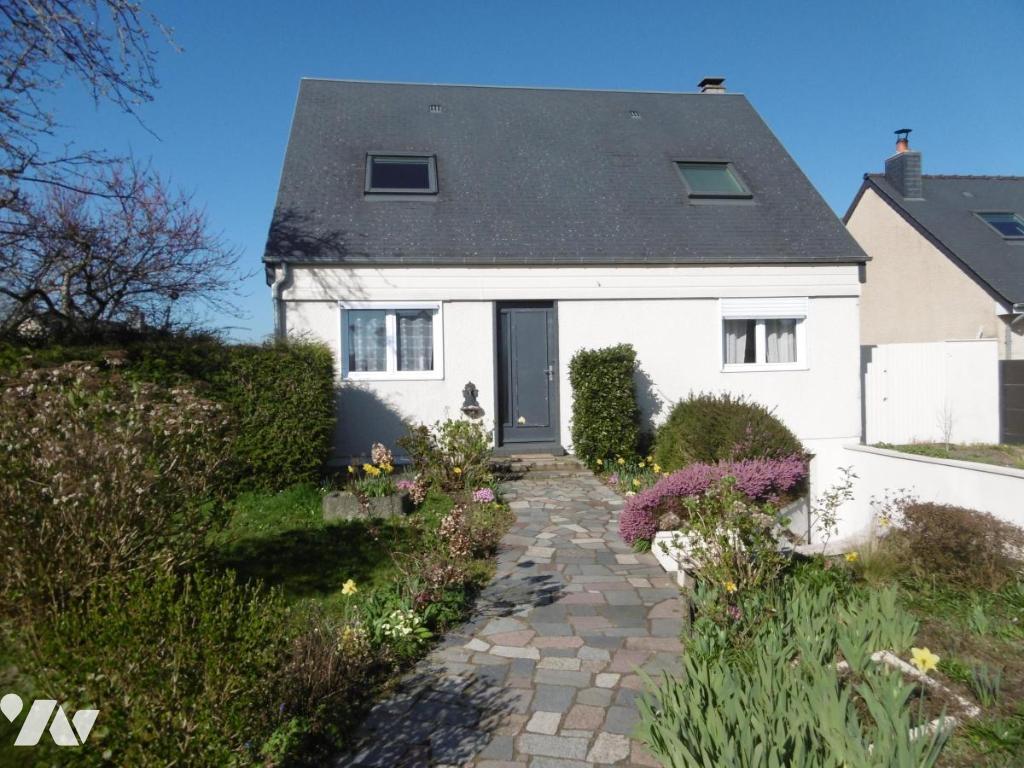 Maison 5 pièces 98 m² · à Vire Normandie · 98 m² · 150 000 €
