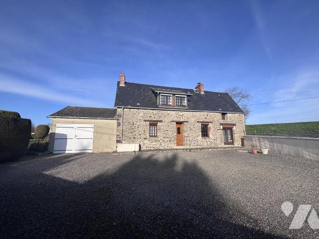 Maison 5 pièces 115 m² · à Monts d'Aunay · 115 m² · 170 000 €