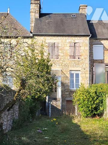 Maison 3 pièces 70 m² · à Domfront en Poiraie · 70 m² · 35 000 €
