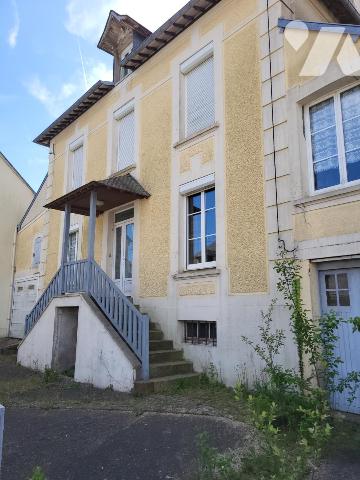 Maison 6 pièces 110 m² · à Souleuvre en Bocage · 110 m² · 142 000 €
