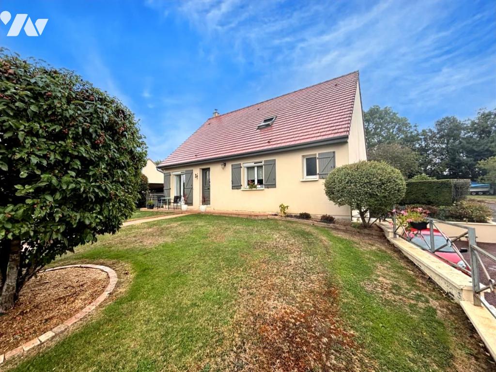 Maison 5 pièces 125 m² · à Monts d'Aunay · 125 m² · 285 000 €