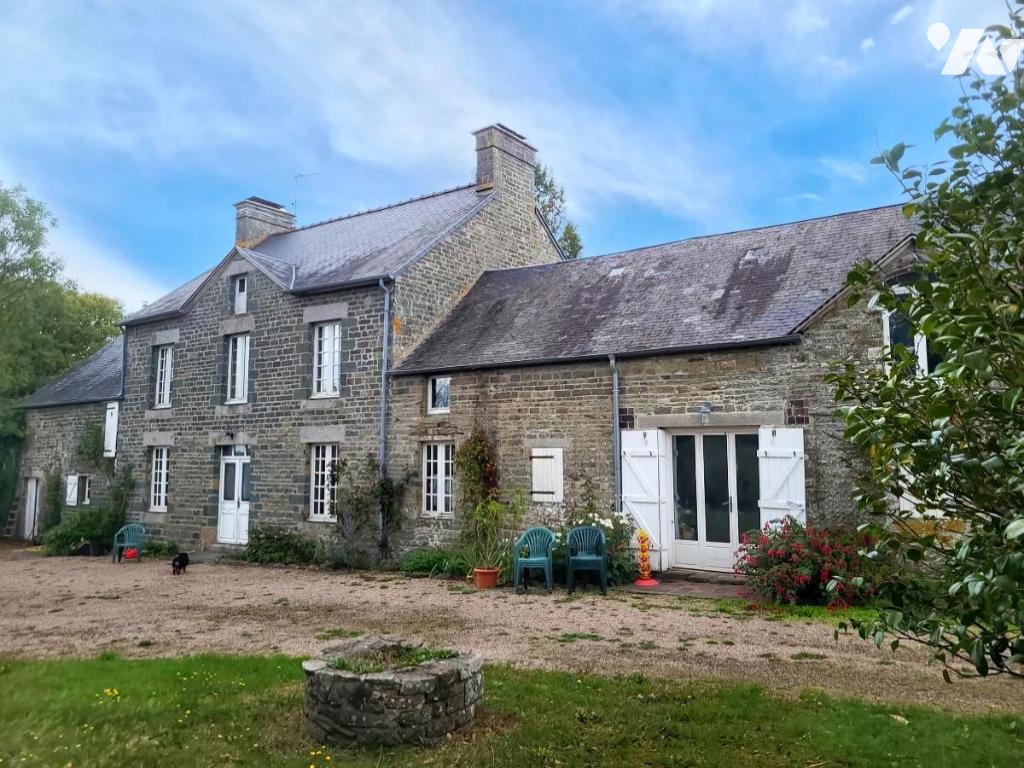 Maison 6 pièces 145 m² · à Souleuvre en Bocage · 145 m² · 200 000 €