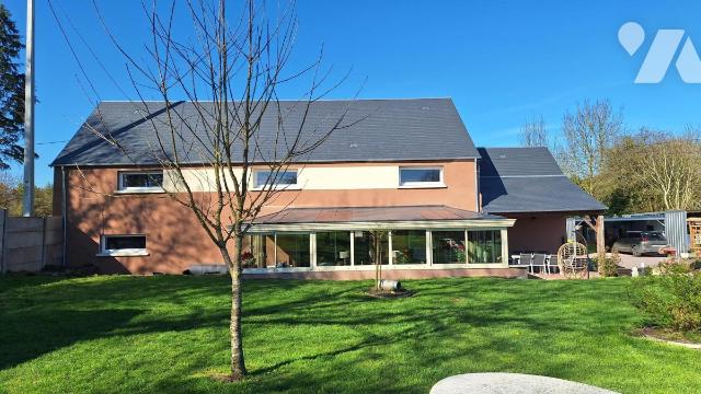 Maison 9 pièces 205 m² · à Sallen · 205 m² · 355 000 €