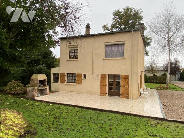Maison 5 pièces 95 m² · à Saint-Martin-de-Bienfaite-la-Cressonnière · 95 m² · 140 000 €