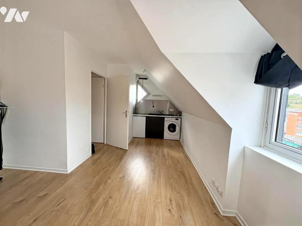 Appartement 18 m² · à Lisieux · 18 m² · 350 €/mois