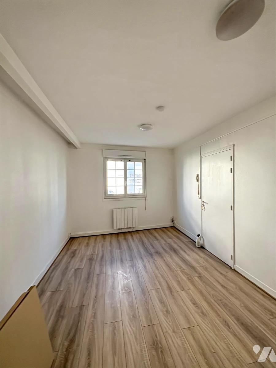 Appartement 18 m² · à Lisieux · 18 m² · 250 €/mois