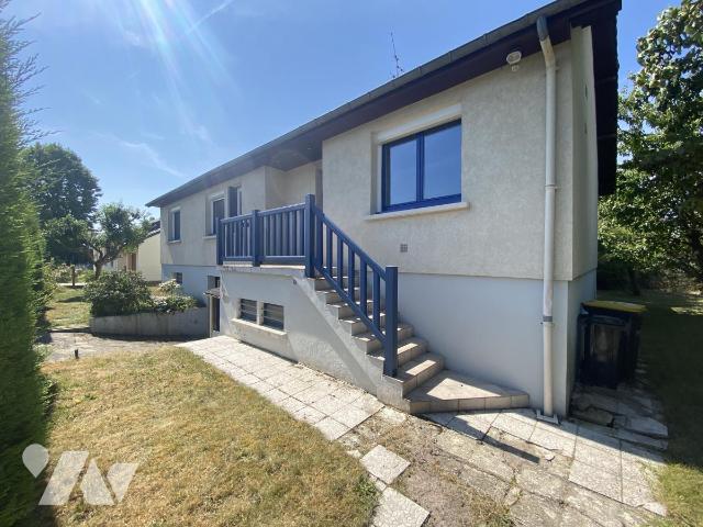 Maison 6 pièces 140 m² · à Feuguerolles-Bully · 140 m² · 260 000 €