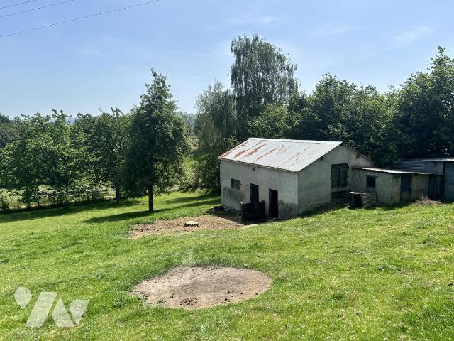 Local divers 100m² — Noues de Sienne
