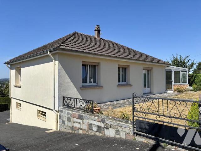 Maison 4 pièces 100 m² · à Vire Normandie · 100 m² · 150 000 €