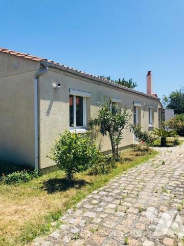 Maison 5 pièces 88 m² · à Port-des-Barques · 88 m² · 155 000 €