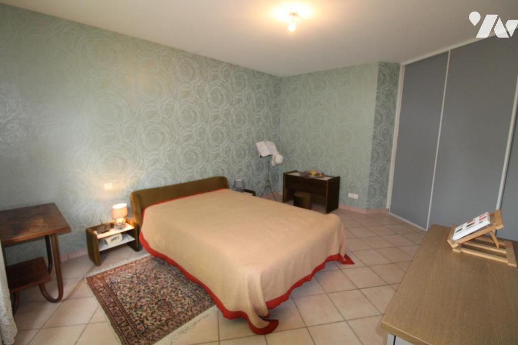 VENTE maison-ST PALAIS SUR MER (17)