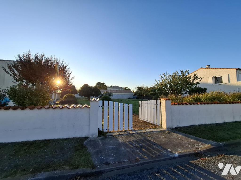 VENTE terrain-SAUJON (17)