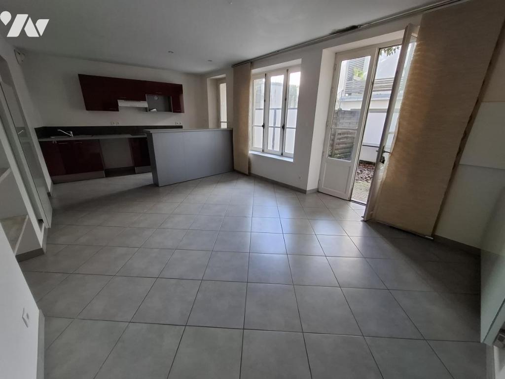 VENTE immeuble-SAINTES (17)