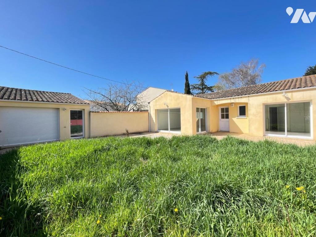 Maison 4 pièces 122 m² · à Clavette · 122 m² · 340 000 €