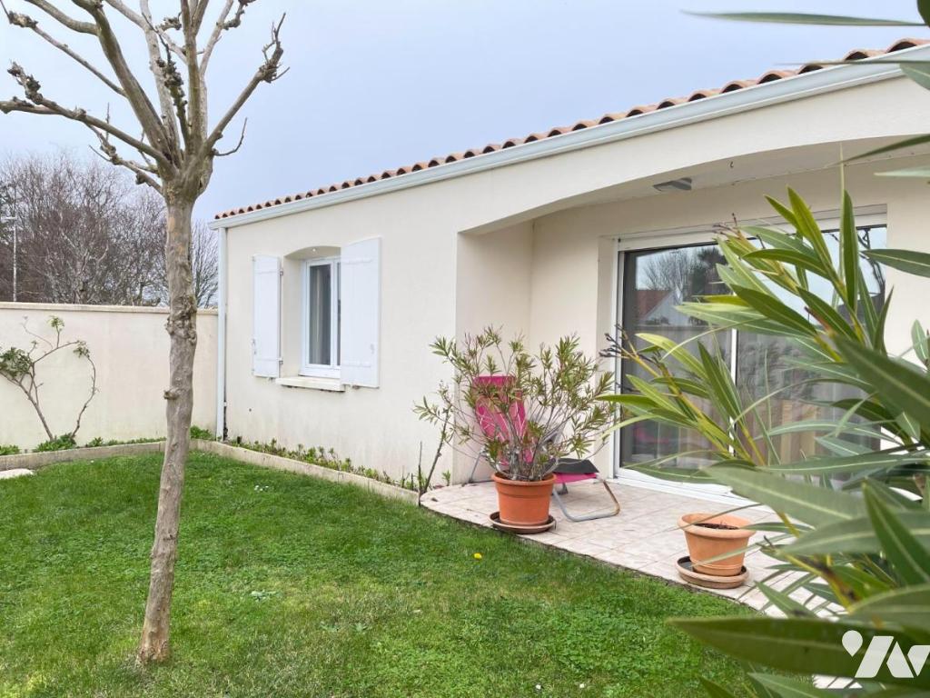 Maison 5 pièces 149 m² · à Sainte-Soulle · 149 m² · 360 000 €