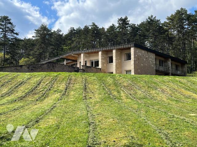 Maison 394m² — Selongey
