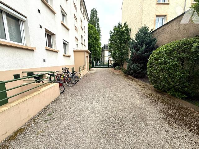 Appartement 3 pièces 54 m² · à Dijon · 53,9 m² · 129 000 €