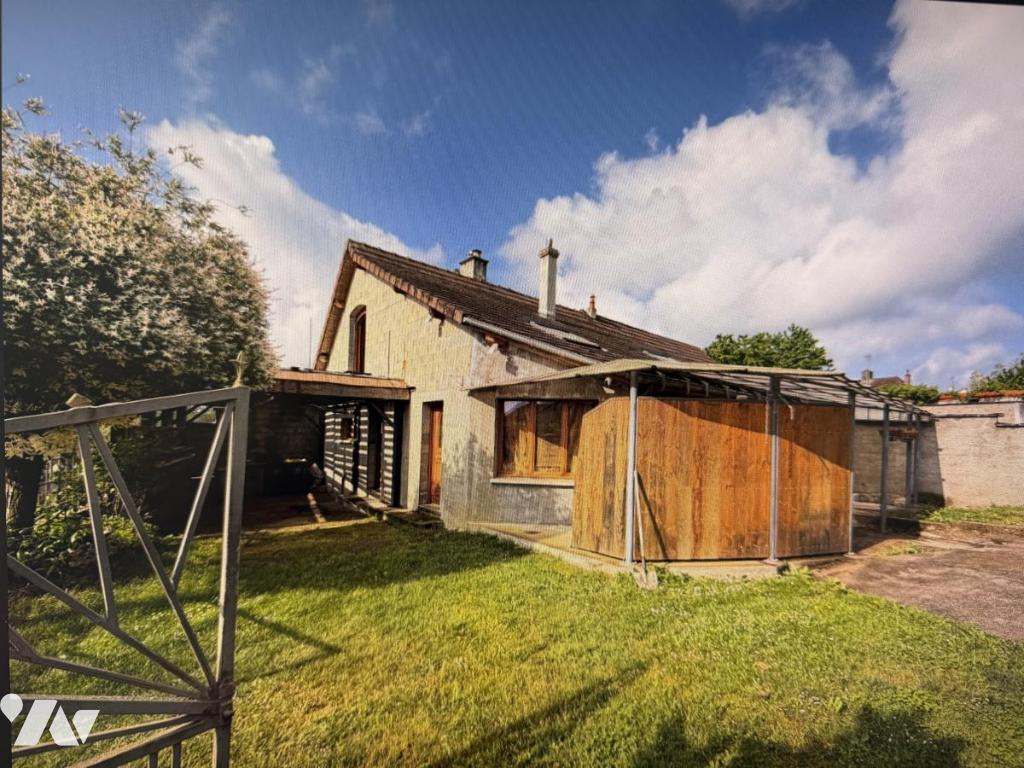 Maison 4 pièces 110 m² · à Drambon · 110 m² · 160 000 €