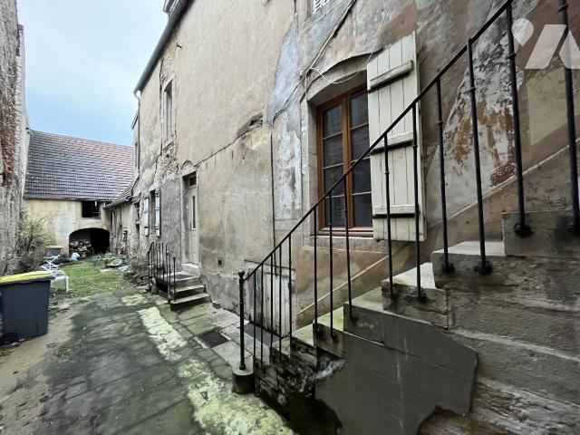 Maison 9 pièces 176 m² · à Beaune · 176 m² · 348 000 €