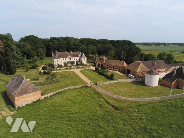 Maison 15 pièces 520 m² · à Beaune · 520 m² · 1 600 000 €