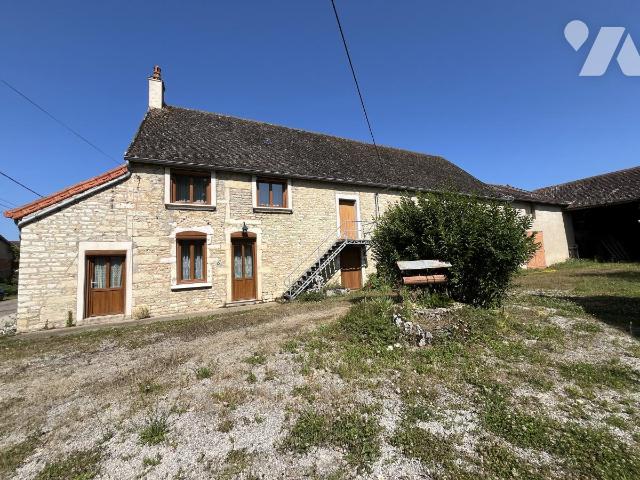 Maison 118 m² · à Merceuil · 118,2 m² · 235 000 €