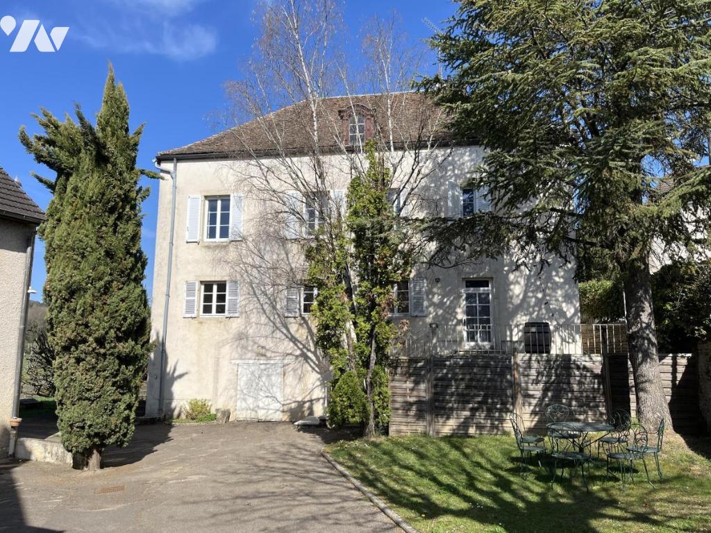 Maison 870 m² · à Beaune · 870 m² · 895 000 €