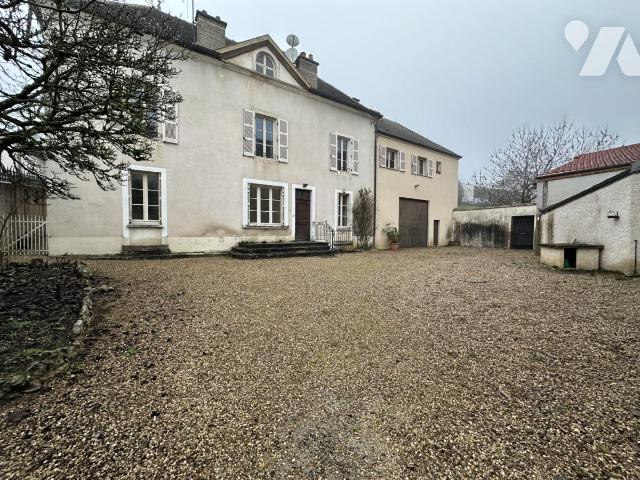 Maison 225m² — Saint-Romain