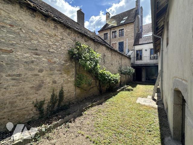 Appartement 4 pièces · à Beaune · 215 260 €