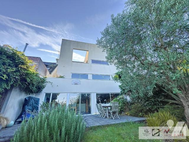 Maison 7 pièces 171 m² · à Saint-Brieuc · 171 m² · 384 500 €