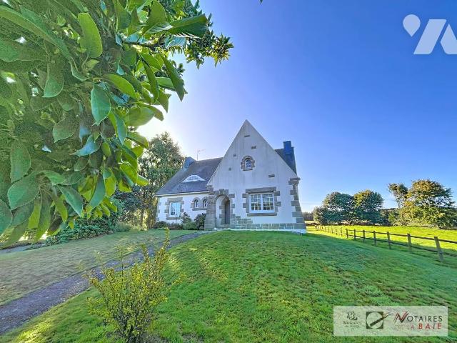 Maison 8 pièces 158 m² · à Saint-Brandan · 158 m² · 275 000 €