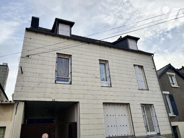 Immeuble 124 m² · à Saint-Brieuc · 124,2 m² · 250 000 €