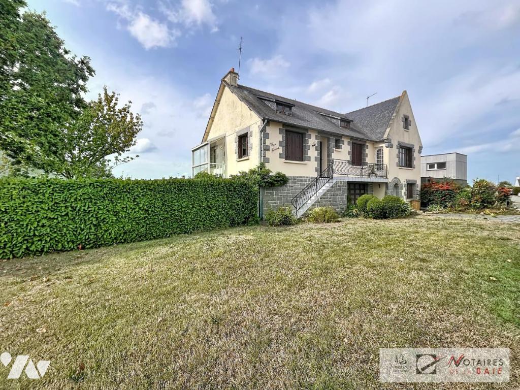 Maison 6 pièces 171 m² · à Yffiniac · 171 m² · 187 000 €