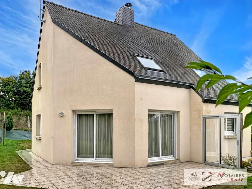Maison 6 pièces 130 m² · à Saint-Brandan · 130 m² · 260 000 €