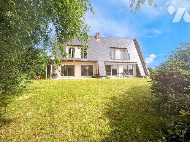 Maison 7 pièces 226 m² · à Trégueux · 226 m² · 450 000 €