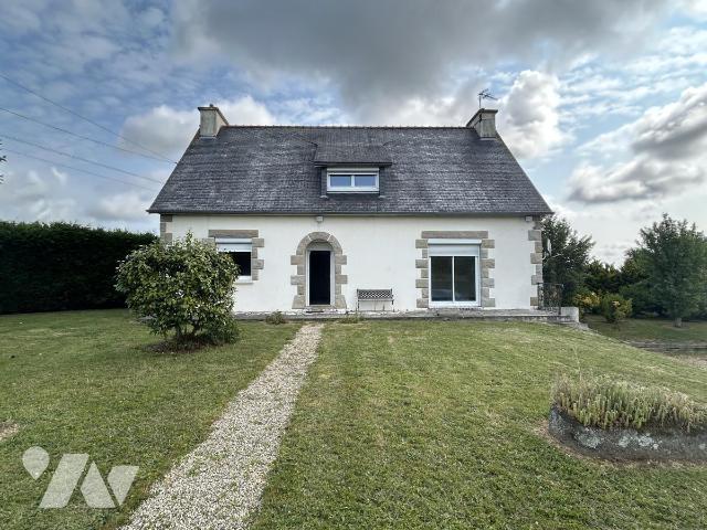 Maison 8 pièces 133 m² · à Yffiniac · 133,4 m² · 235 000 €