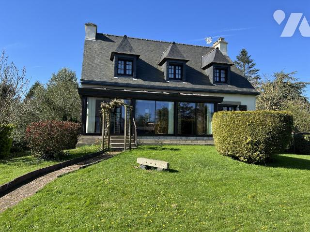Maison 5 pièces 131 m² · à Binic-Étables-sur-Mer · 131 m² · 350 000 €