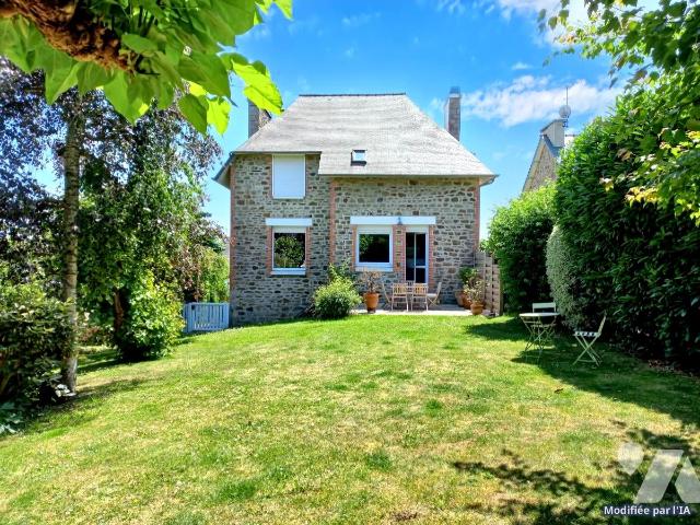 Maison 5 pièces 126 m² · à Lamballe-Armor · 126 m² · 330 000 €