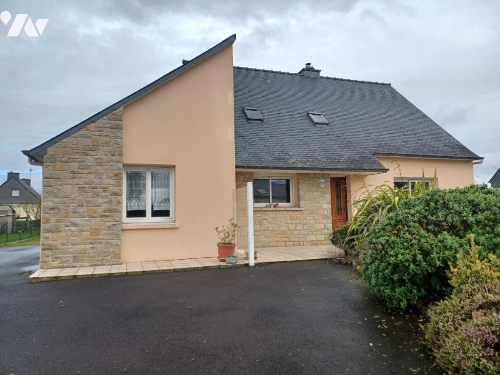 Maison 6 pièces 118 m² · à Plestan · 118 m² · 235 000 €