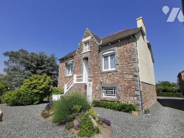 Vente - Maison / villa - LANVOLLON - 100 m² - 5 pièces - 22017-1315