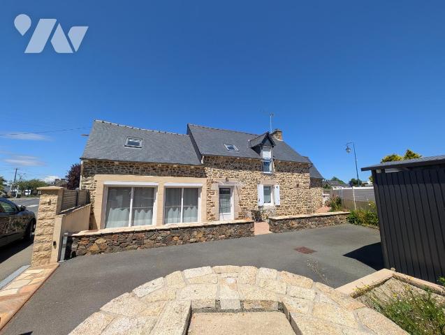 Maison 5 pièces 112 m² · à Lanvollon · 112 m² · 220 000 €