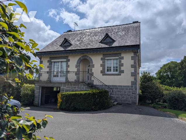 Maison 6 pièces 106 m² · à Lanvollon · 106 m² · 155 000 €
