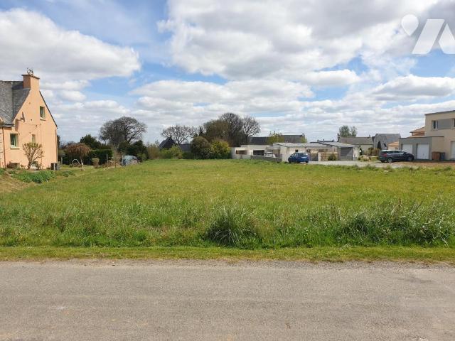 Terrain 2170 m² · à Hénon · 2 170 m² · 70 000 €