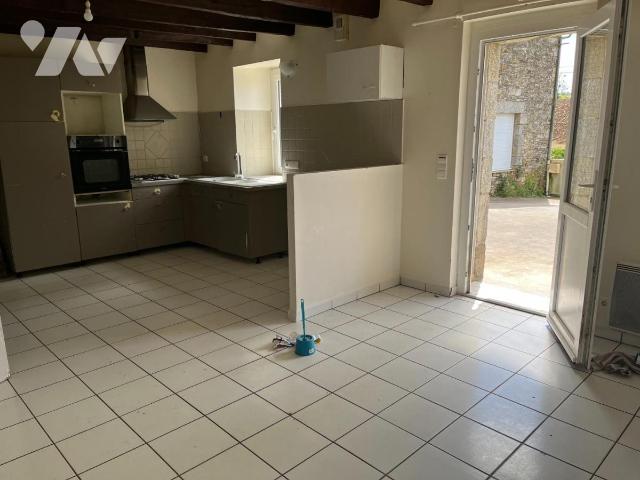 Maison 5 pièces 135 m² · à Plouguenast-Langast · 135 m² · 150 000 €