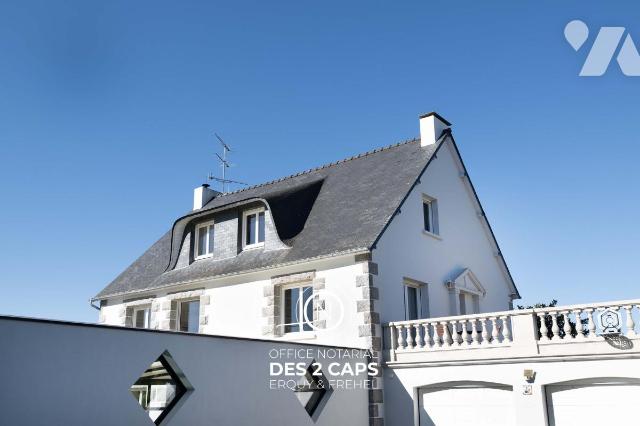 Maison 12 pièces 236 m² · à Plurien · 236 m² · 760 000 €