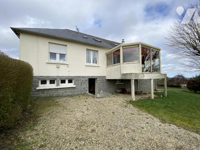 Maison 176 m² · au Fœil · 176 m² · 250 000 €